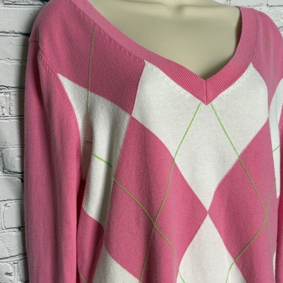 Lilly Pulitzer Pink/White Argyle V Neck Sweater - Large - Picture 2 of 8